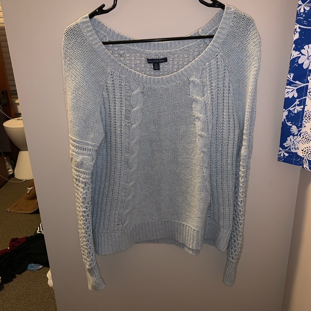 American eagle sweater